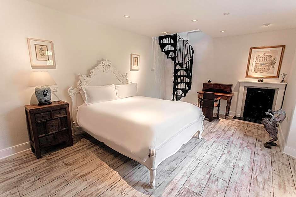 ANRÁN at Tidwell Farm