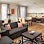 Escala Hotel & Suites
