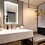Atour Hotel Dalian Donggang Business District Gangwan Plaza
