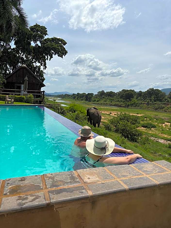 Rio Vista Lodge