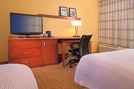 Double Room with Two Double Beds and Roll-n Shower - Mobility and Hearing Accessible