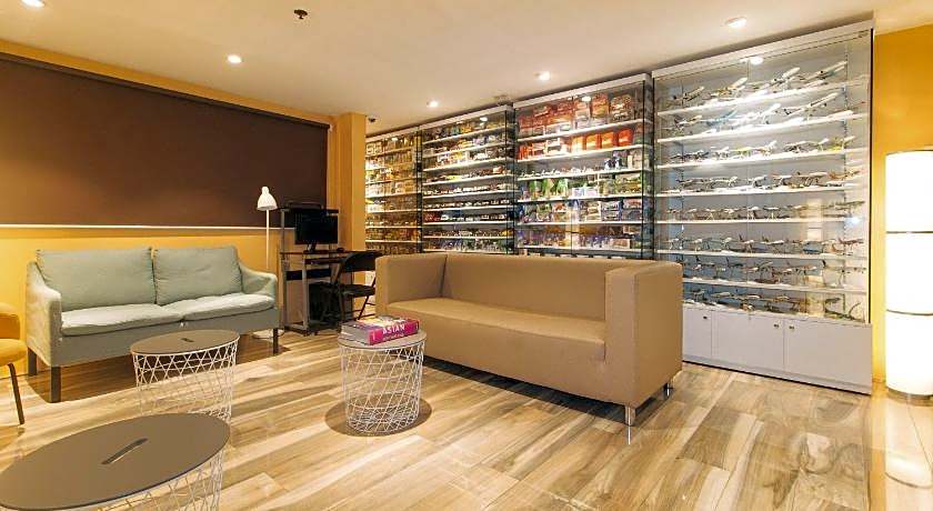 RedDoorz @ EDSA Pasay