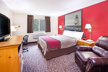 Room 1 Queen Bed Accessible Non Smoking (Dog-friendly) NON-REFUNDABLE