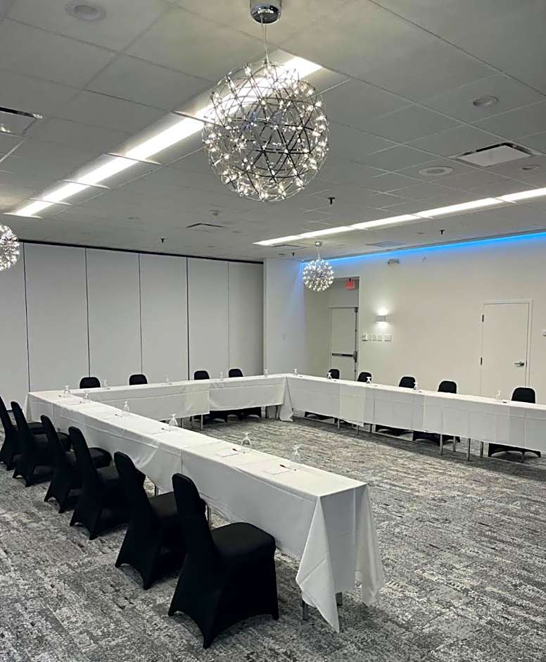 Ramada by Wyndham Newark/Wilmington
