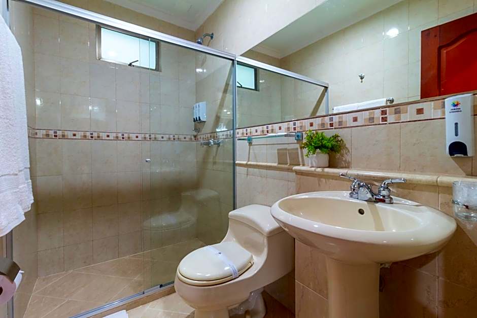 Hotel Costa Bonita