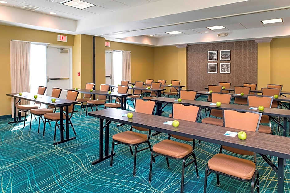 The Peoria Hotel, SureStay Collection by Best Western