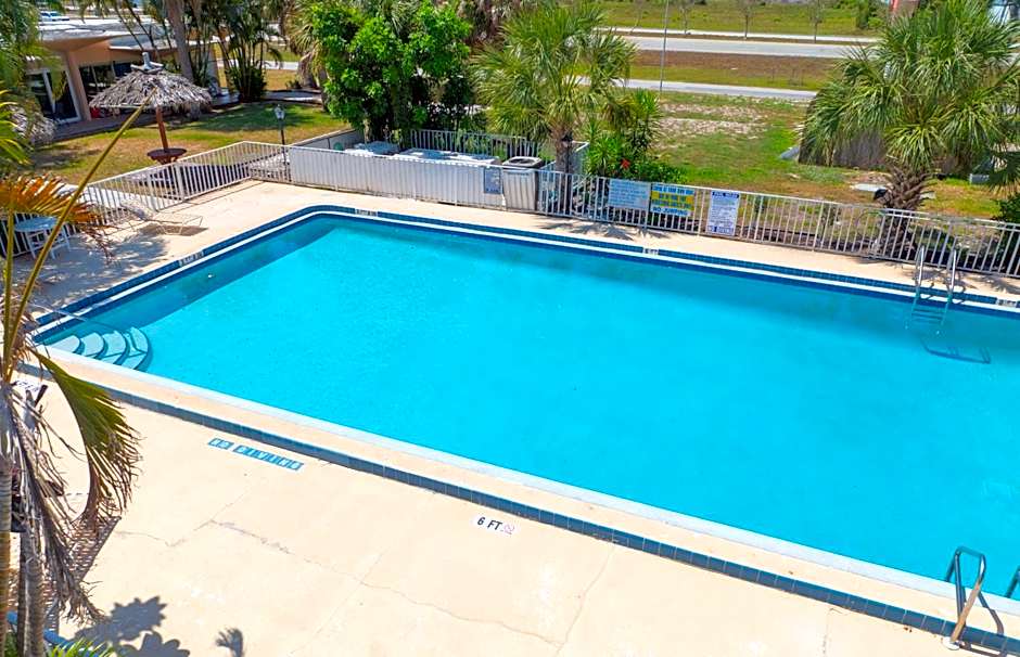 Warm Mineral Springs Motel