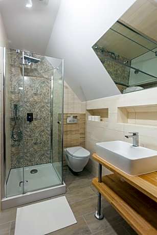 Studio with Sofa Bed