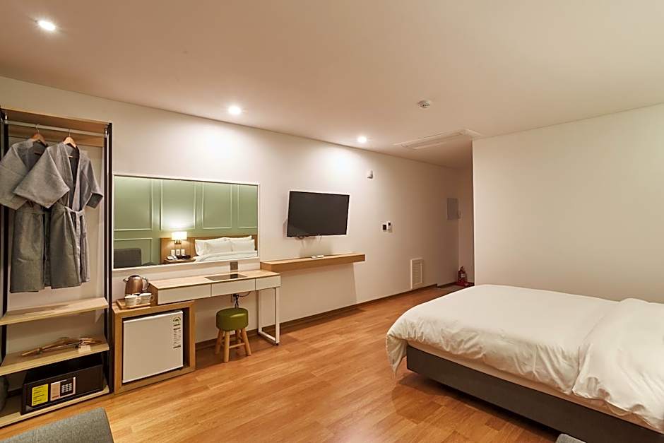 Hotel the maru