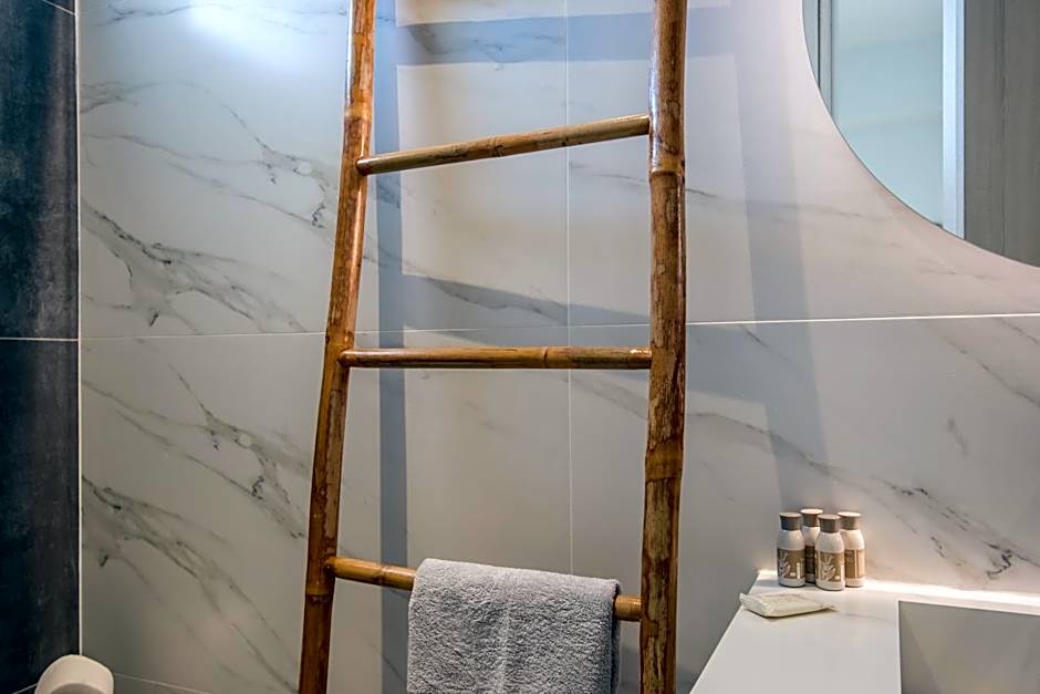 Rivière Residence Paros