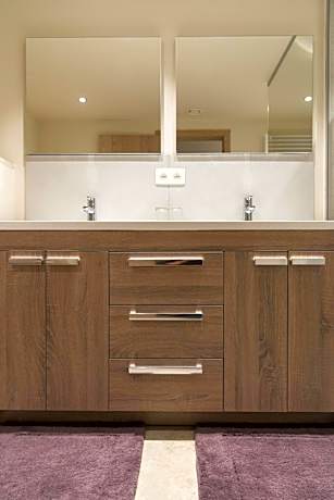 Classic Quadruple Room