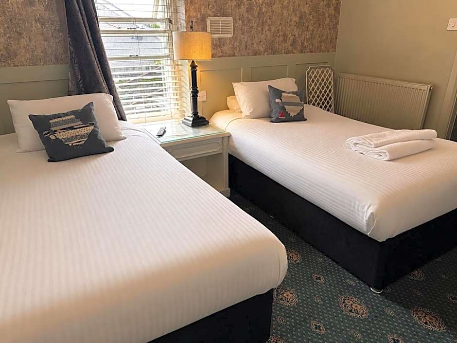 Holland Hotel