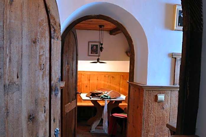 Hotel Ansitz Kandelburg