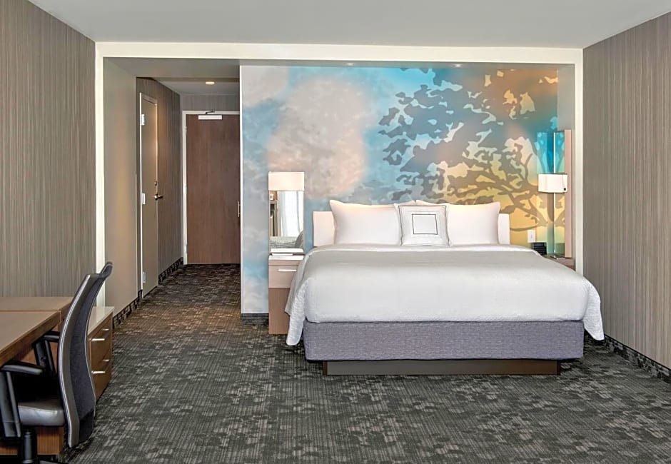 Courtyard by Marriott Schenectady at Mohawk Harbor
