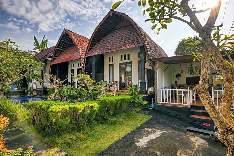 Toro Cottage