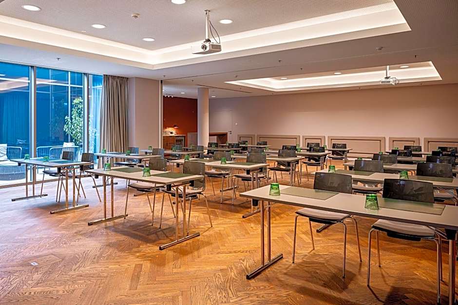 Crowne Plaza Vienna By IHG
