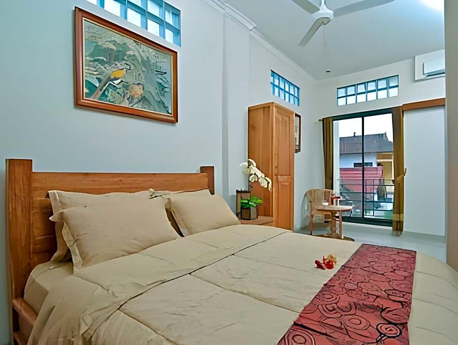 Kuta EcoStay Guest House