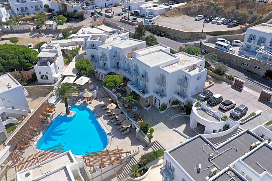 Poseidon Hotel Suites