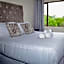 Mela Luxury Game Lodge