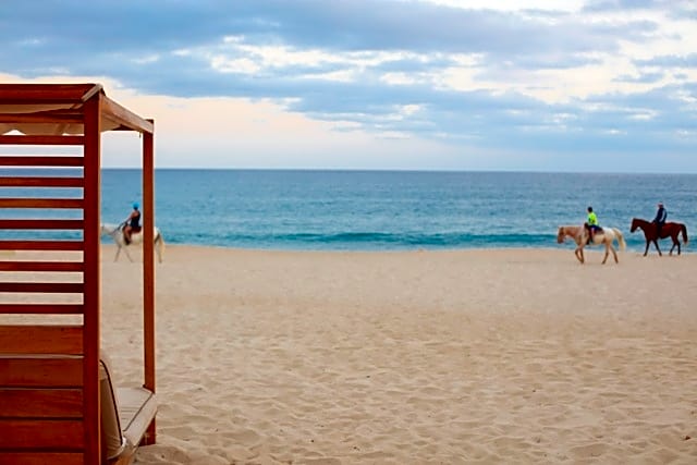 BelAir SunClub Cabos by Krystal Grand