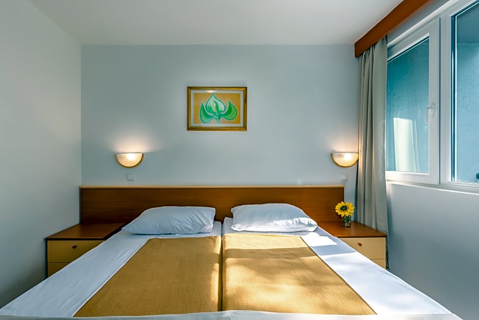 Photo 1 of 5 of Standard 2 Beds, Seaside, Balcony