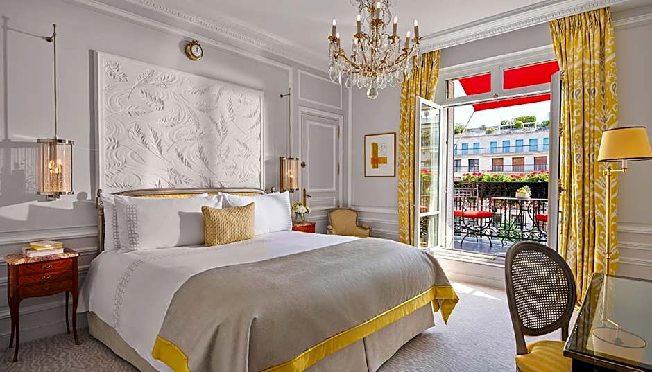 Hotel Plaza Athenee - Dorchester Collection