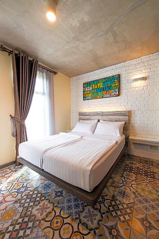BB House Mini Suite Hotel