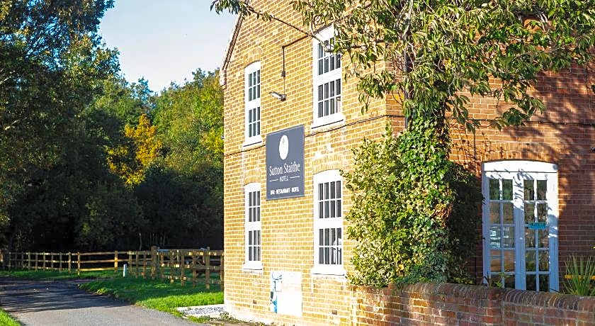 Sutton Staithe Hotel