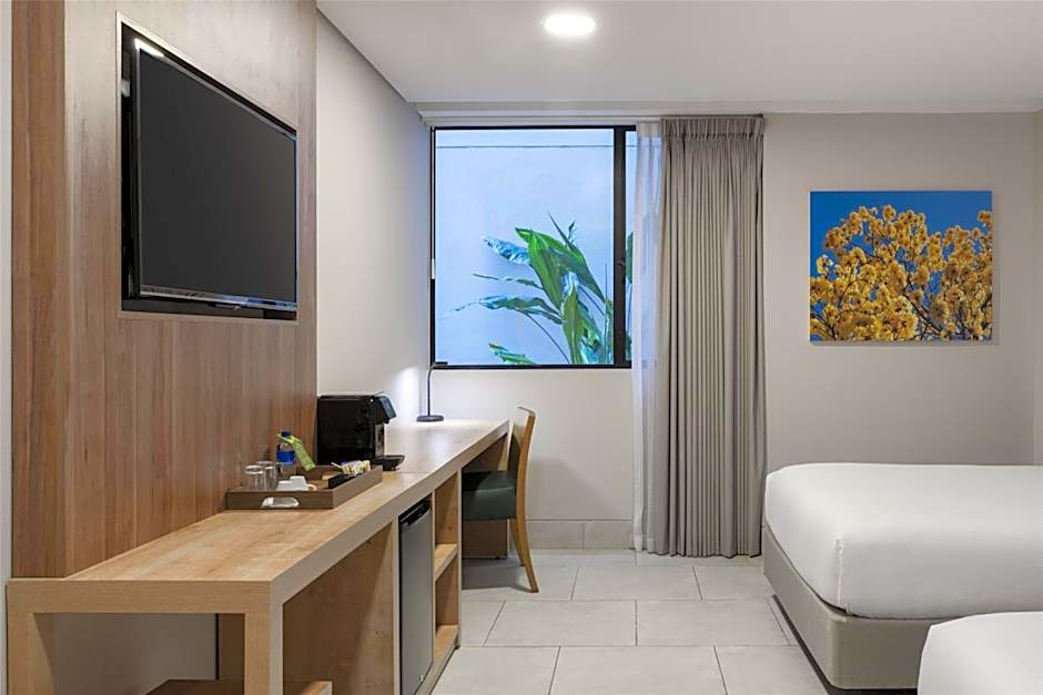 Hilton Garden Inn Cali Ciudad Jardin