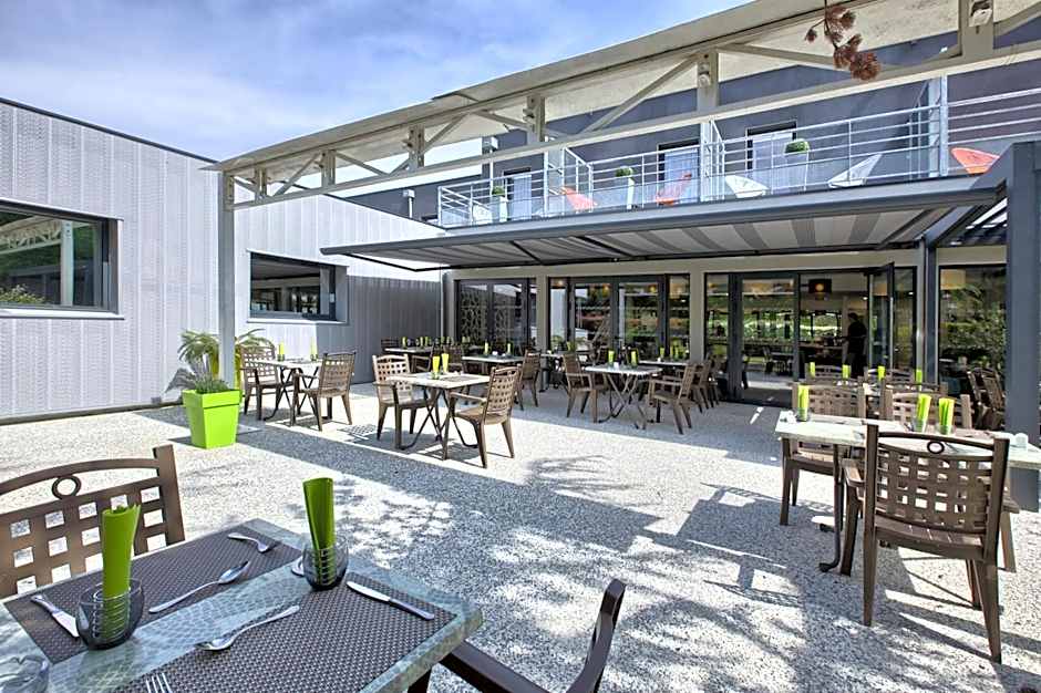 Logis Hotel Restaurant & SPA Au Comte d'Ornon