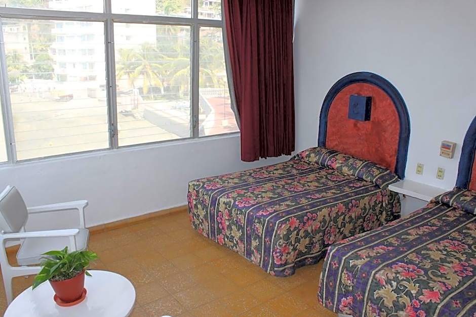 Playa de Santiago Hotel