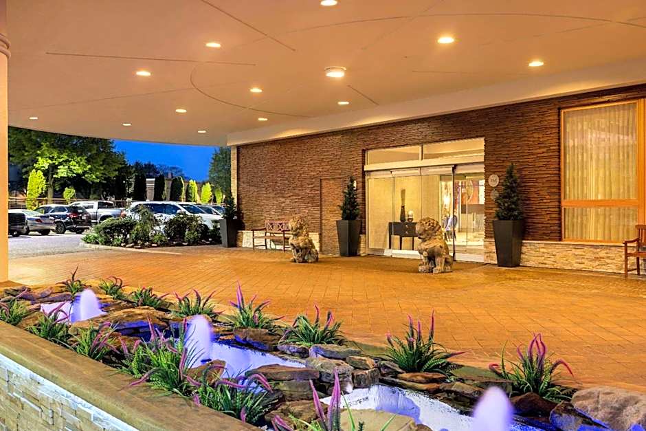 Viana Hotel and Spa, Trademark Collection by Wyndham