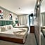 Galeria Suite Hotel