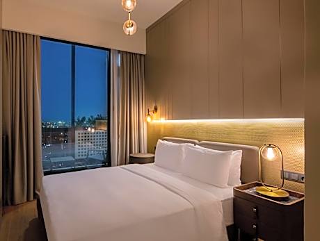 Corner 1 Bedroom Apartment