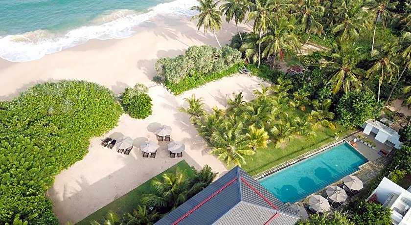 Aavya Cove Villas by Aahaasa