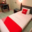 OYO 89642 Highway Inn