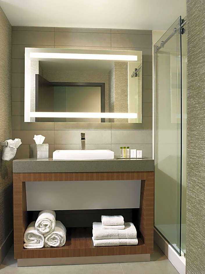 The Broadway Columbia - A DoubleTree By Hilton Hotel