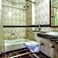 Hotel Sunstar Residency