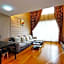 Poly Zhonghui Hotel Apartment (Guangzhou East Railway Station Sports Center)