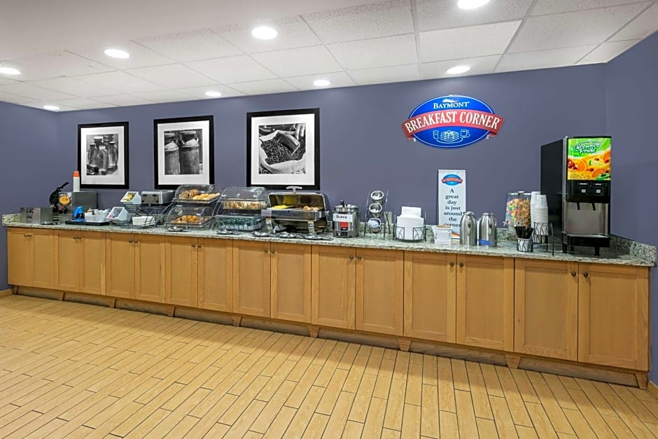 Baymont by Wyndham Oklahoma City/Quail Springs