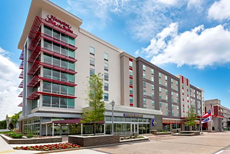 Hampton Inn By Hilton & Suites Atlanta Buckhead Place, GA