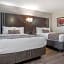 Best Western Carlton Suites