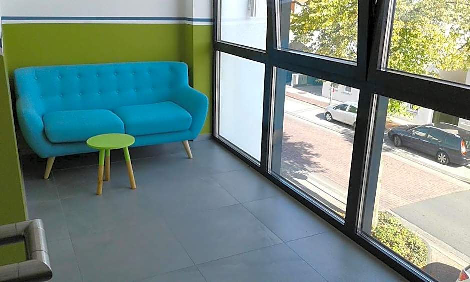 Hotel M24 - Alle Zimmer mit Küchenzeile