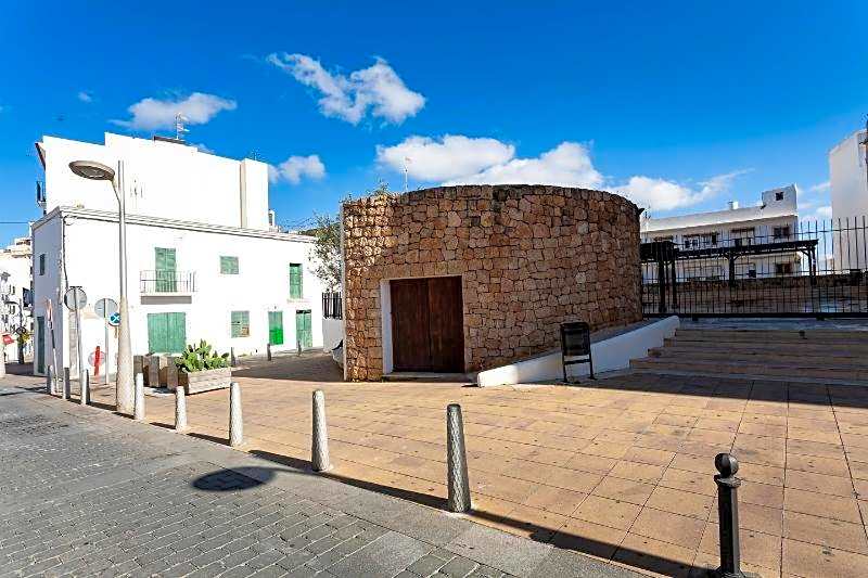 Apartamentos Tramuntana