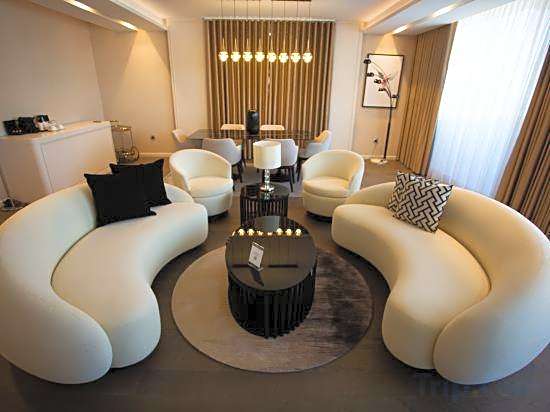 En Hotel Izmir