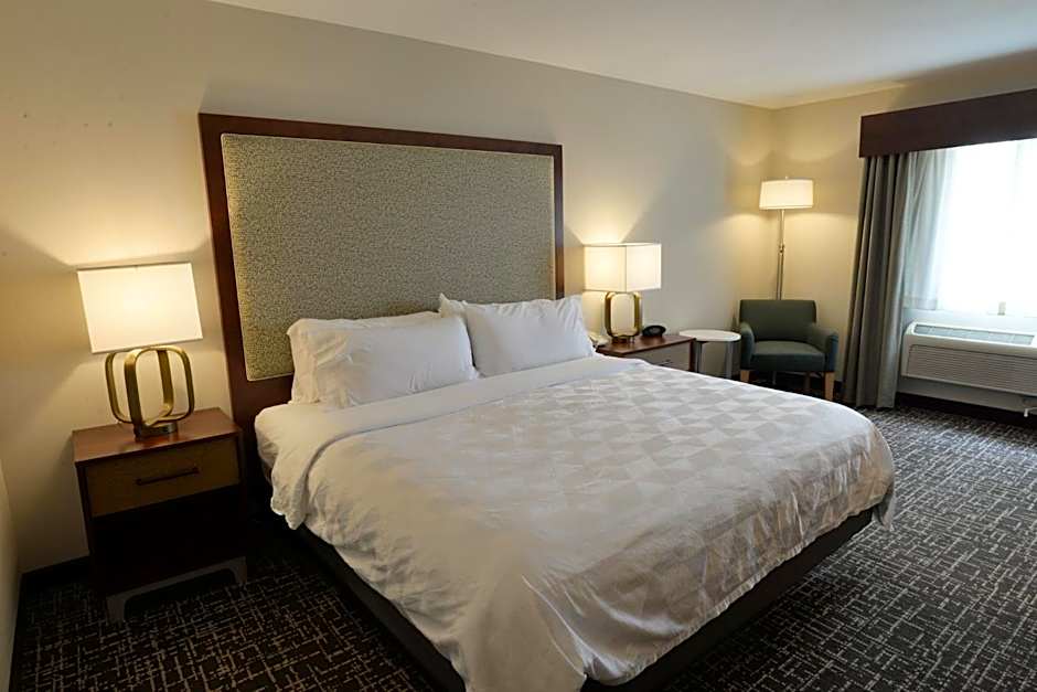 Holiday Inn Hotel & Suites Minneapolis-Lakeville By IHG