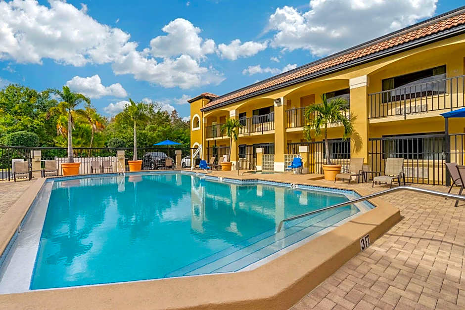 Comfort Inn Sun City Center-Tampa South