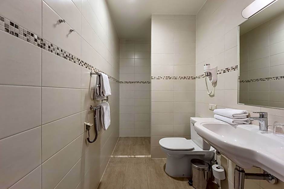 Euterpe Hotel