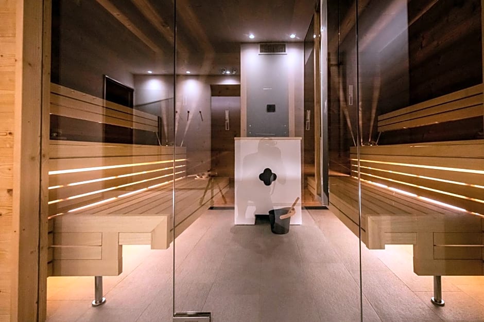 Monaco Sport Hotel