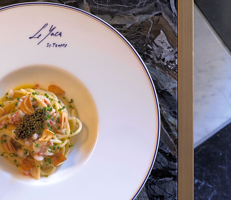 Hôtel Restaurant Le Yaca